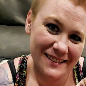 Meet your Posher, Joy